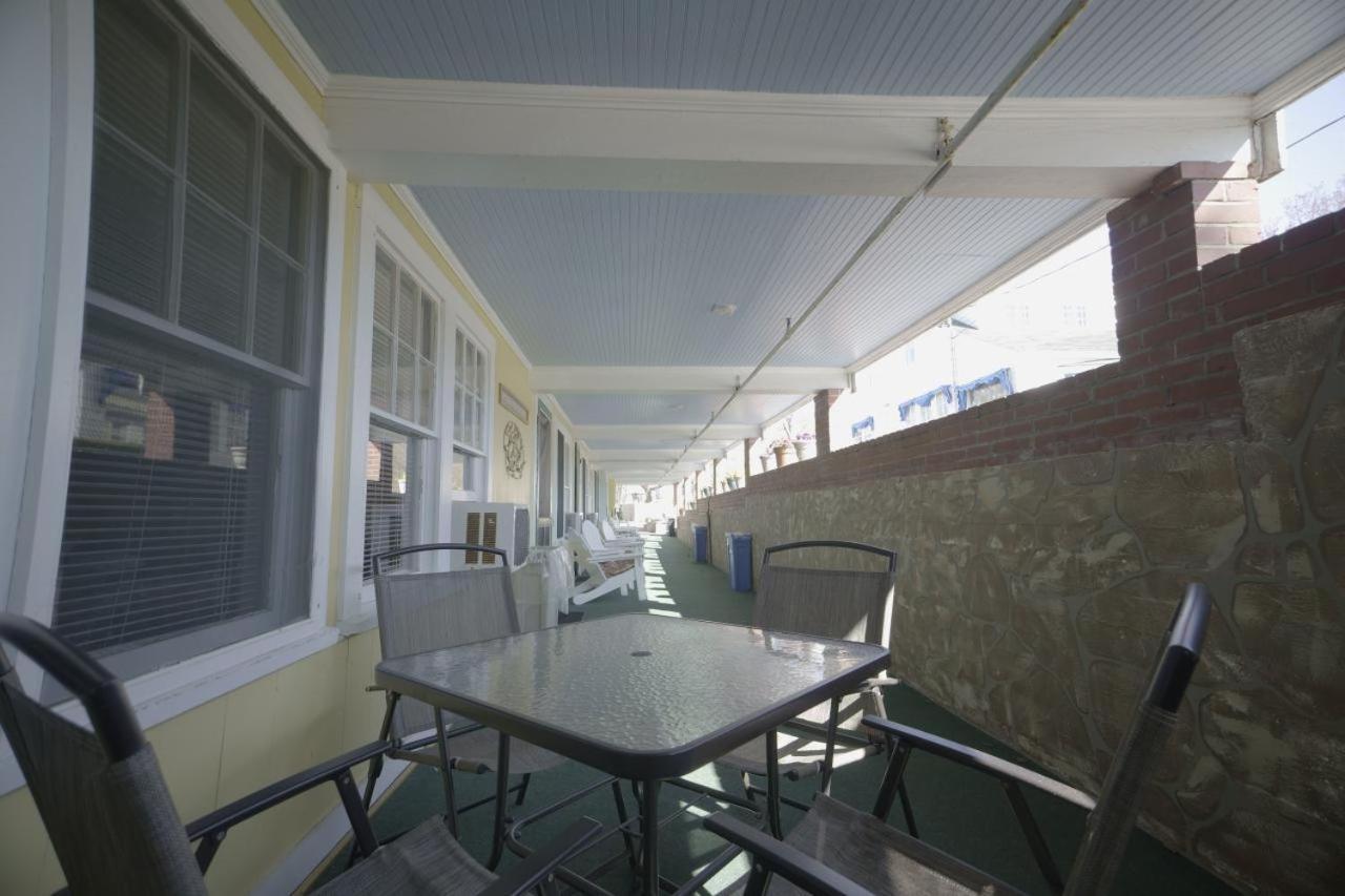 Betty Doon Hotel Ogunquit Exterior photo